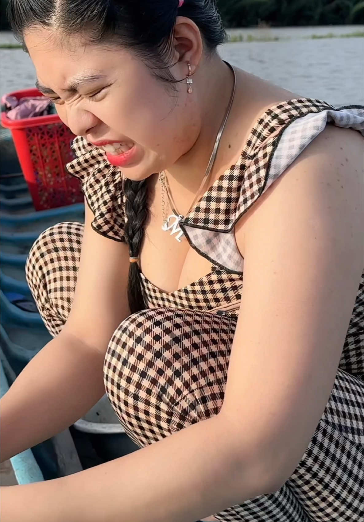 Thăm lưới trên đồng mùa nước nổi #cuocsong  #cuocsongthuongngay 