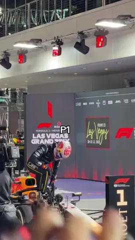 P1 for this incredible man🥇✨ #maxverstappen #lasvegas 