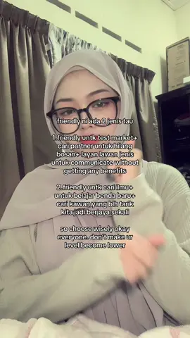 friendly tak salah, yg salah tu cara kau handle sifat friendly kau