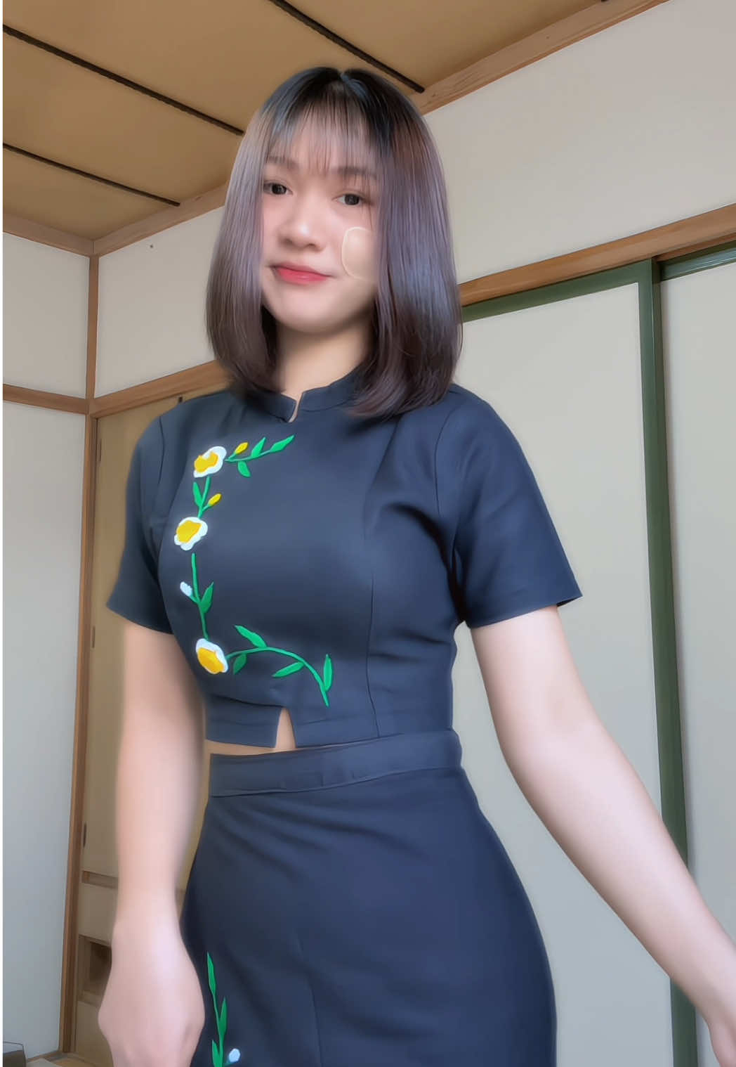 ငယ်ဘဝကအချိန်တွေအမှတ်ရစေတယ်သီချင်းက😁#fypシ゚ #tiktokmyanmar🇲🇲 