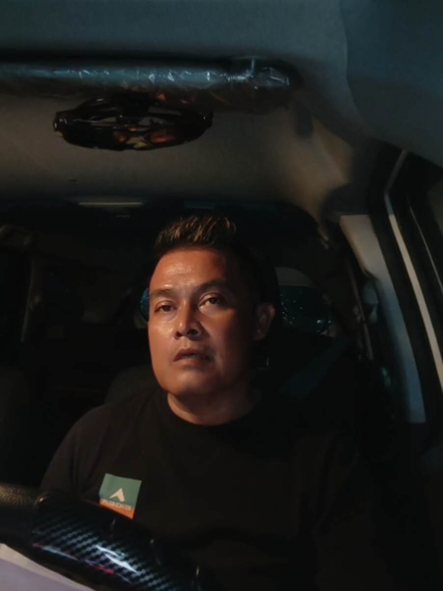 Kepala Desa Mekarmukti Kecamatan Cisaga Kabupaten Ciamis mengklarifikasi video viralnya terkait sikapnya menantang wartawan. Begini penjelasannya