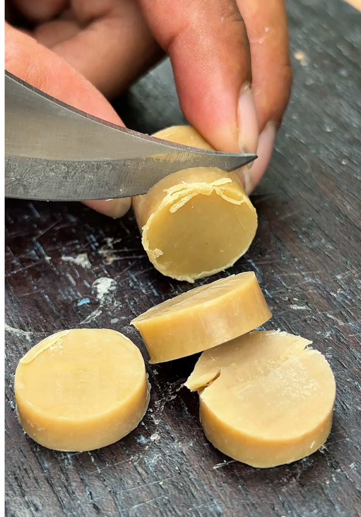 The guys shows SURVIVAL skills save Water and Soaps ✅ #camping #bushcraft #Outdoors #survival 