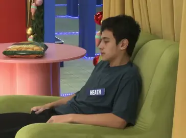 iñigo: yo you gotta get back to work! what do you think you can do? comfort that group, right?  fred: may hamon sila oh! miguel: after iñigo: you have to work before the hamon, you ninja! you’re supposed to warm up now. miguel: you cant talk about that kind of stuff. NOW WHAT 😭 #pbbcollab2point0 #heathjornales #iñigojose #miguelvergara 