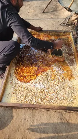 Ma Sha ALLAH dryfruits or ghr ka desighee ... #dasi #ghee #fresh #gurh  #❤️❤️❤️❤️ 