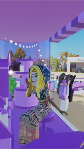 Yang nanya aku pakai skincare apa ? Nih aku selalu pakai sunscren dari @Facetology official  Auto glowing dehhhhh  #robloxfyp #fyp #robloxindonesia #facetologysunscreen #roblox 