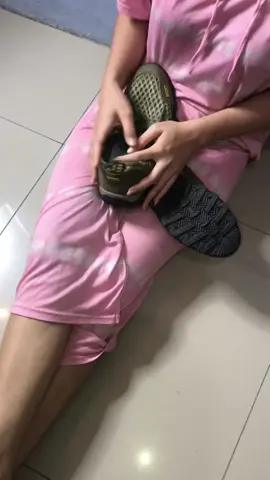 Nah ini dia sepatu sport yang sudah waterproof bisa dibawa kerja di lapangan atau untuk pergi mendaki gunung #sepatuhiking #sepatugunung #sepatukerja 