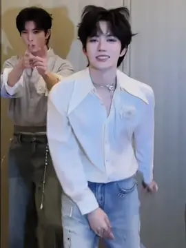 biến hìnhh 🥹🫰#xingqiu #星有千千杰 #hoangtinh_khaudinhkiet #tia_wabi #fyp 