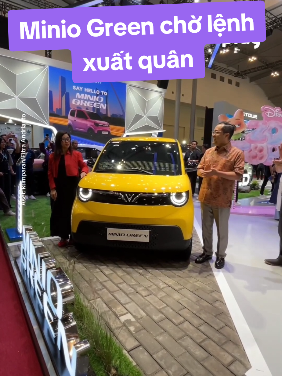 Minio Green chờ lệnh xuất quân.  Đèn Minio Green sáng như VF6