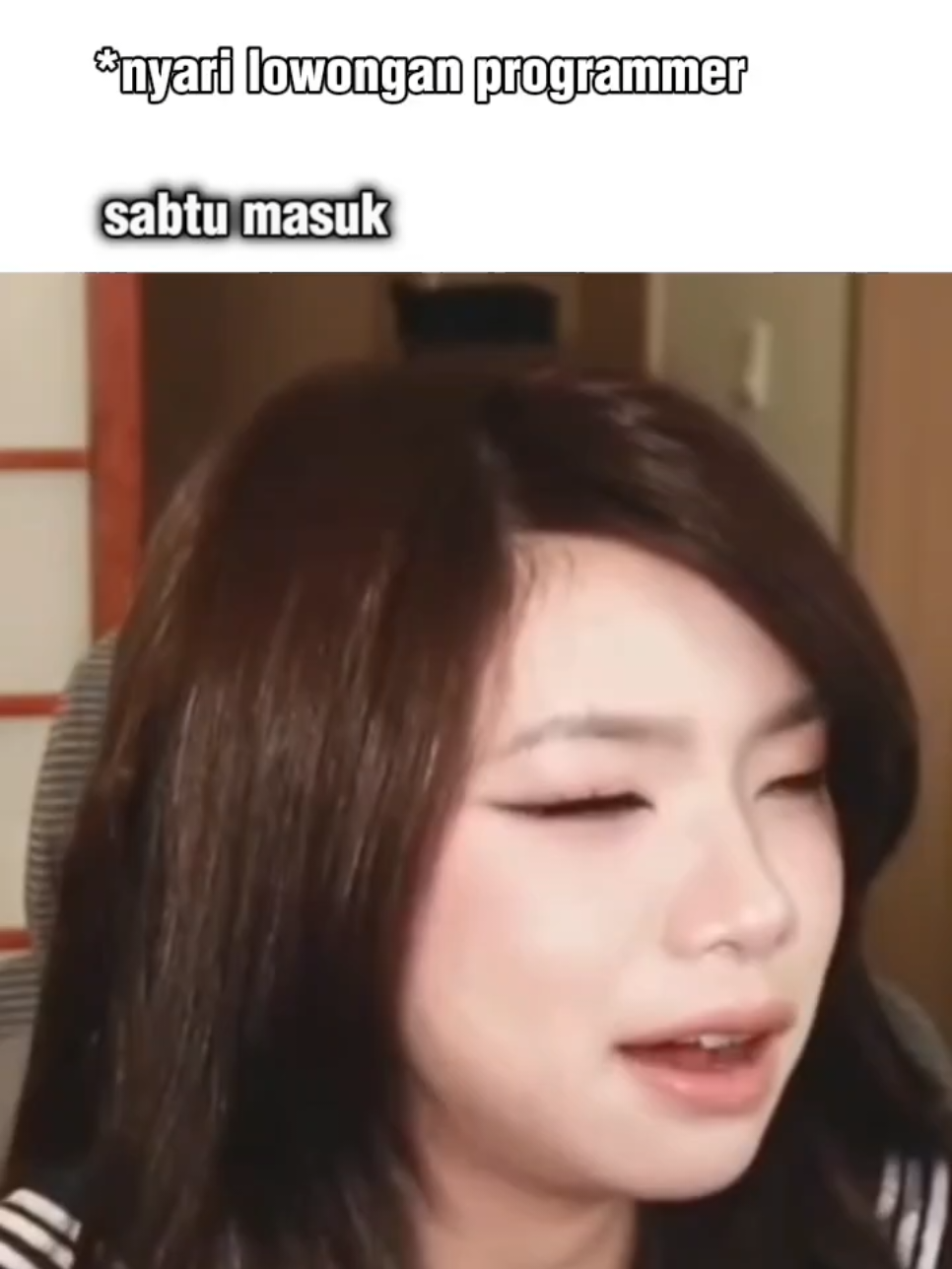 meski mau dikata setengah hari, kalo bisa libur dengan gaji sama/lebih tinggi, kenapa harus kukorbankan waktuku menonton @wasa di hari sabtu 😩