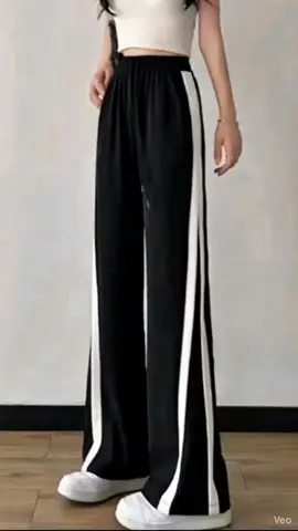 “Girls, this pants will CHANGE your silhouette!” Sobrang flattering ng high waist, habang binibigay ng wide leg yung relaxed, expensive look. Hindi mainit, hindi masikip, at hindi nagsstiff—perfect for any body type!  #ExpensiveLookOnABudget #WideLegEssentials #HighWaistPH #TrendyFits