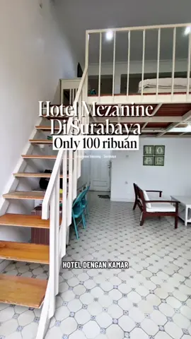 Hotel dengan konsep mezanine yg pling worth it di Surabaya. 📍Urbanview Blessing Surabaya Kalian bisa booking lewat aplikasi RedDoorz ya, dan pakai kode voucher “YUKNGINEP” #RedTravelers #URBANVIEWbyRedDoorz #hotelsurabaya #surabaya #placetogosurabaya 