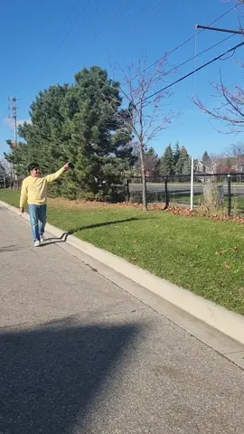 I normally don't wear this color, but my wife always forces me to try new ones.. and I actually liked it.😜😜