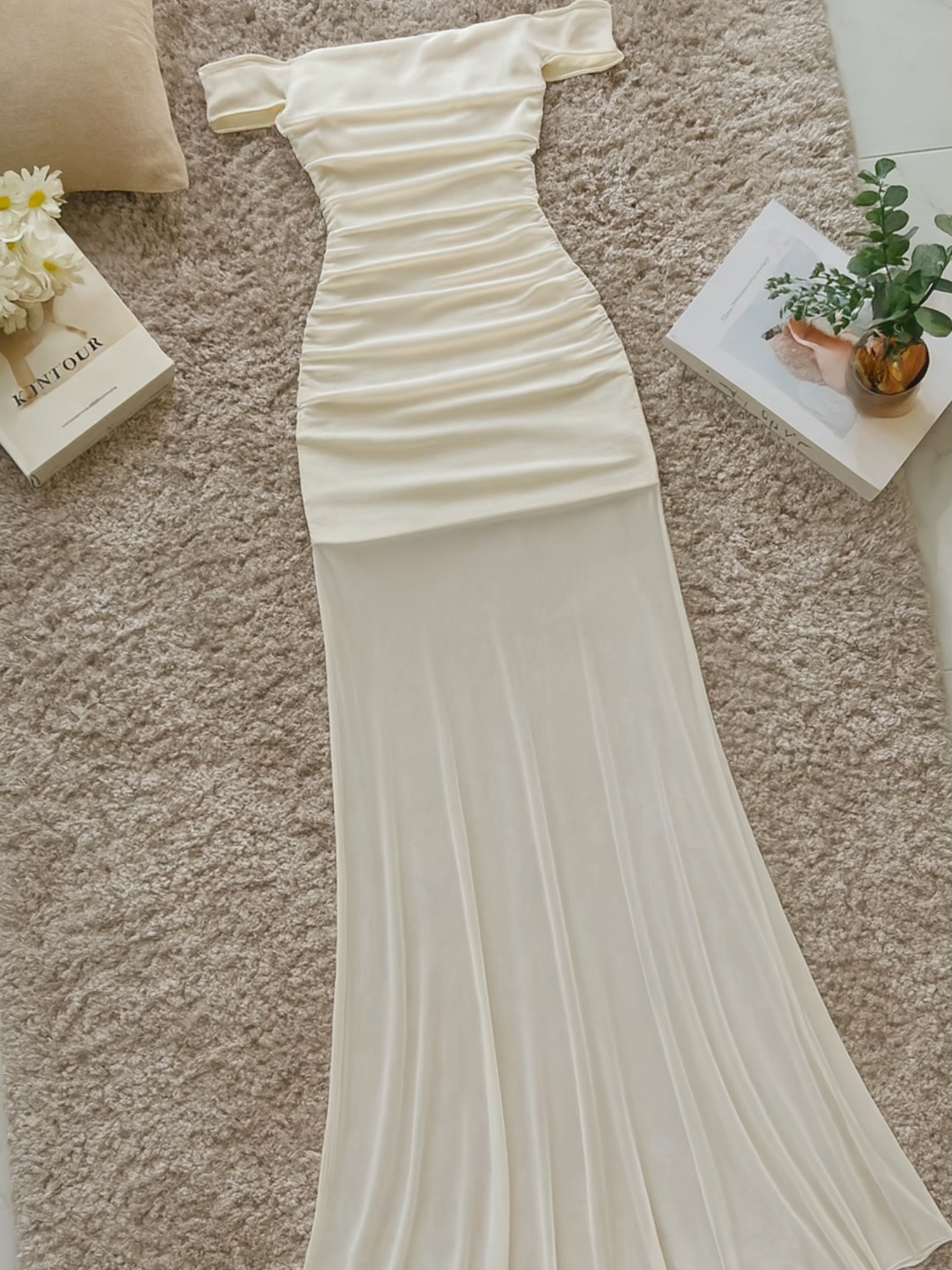 Mịn – xinh – xỉu, đúng chuẩn nàng thích. #Thoitrangnu #xuhuong #xuhuongtiktok #tiktokvn #TikTokFashion #trend2025 #OOTD #OOTD #outfit #viral #outfit inspo semi formal #tiktokstyle