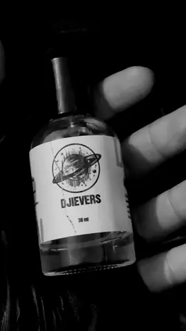 1 THN ANNIVESARY BERANDAL BANDUNG, jangan lupa beli yaa cintaa #berandalbandung @redswanbooks 