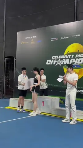 Dạ cũng tẻn tẻn hâhh #nguyenthicamly #xuhuongtiktok 