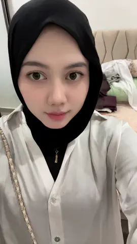 .  . . @Daaa  . . #fyp #capcut #wildafajriah3 #wildafauzana #fauzana #fauzana1515 #AZ  #fauzanaterbaru #Daaa #fyp#Minang #simpanglancang#Padang 