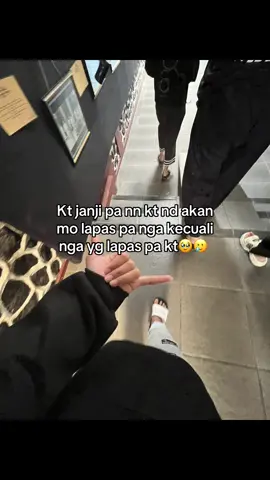 #justkonten😜✌💃🍜 @gio🍻 