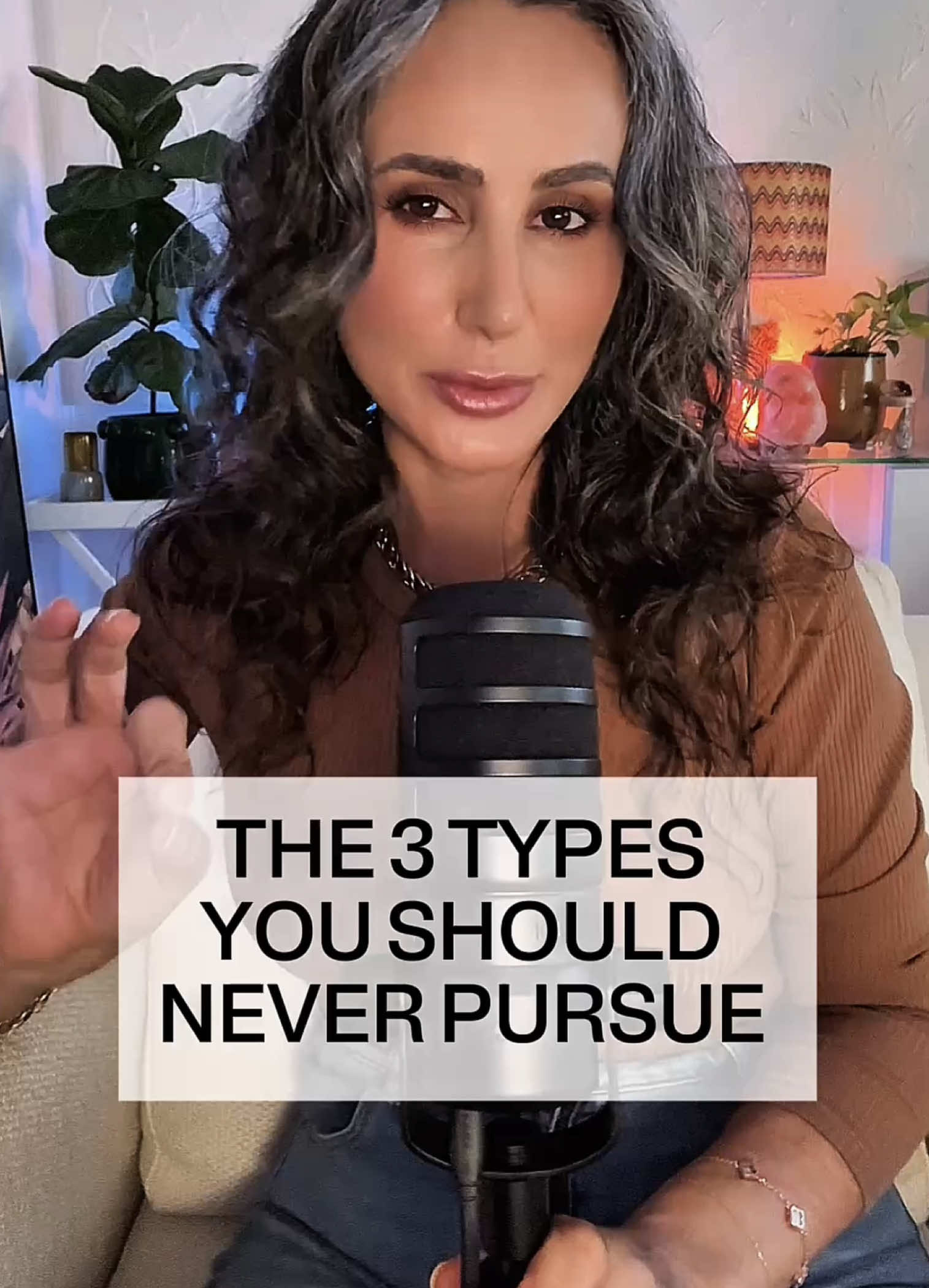 If they have these traits, stay away #relationshipadvice #relationshiptips #datinglife #datingadvice #emotionalintelligence 