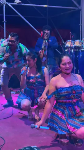 Muchas gracias tabacal, lo pasamos muy lindo esta noche!!!🥰🥰🥰 Esperamos volver pronto, Ondazul. Pégate a mí. 