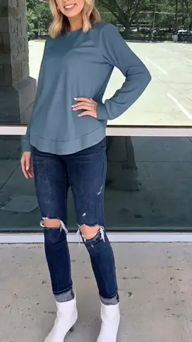 Women's Casual Round Neck Long Sleeve Top, Comfortable Daily Wear Sweater, Perfect for Layering & Stylish #longsleevedress #oversizedhoodie #oversizedlongsleeve #essentialshoodie #pacsunhoodie #rhinestonehoodie #longsleevebodysuit #womensclothingtiktokshop #womenssweatshirtset #halfziphoodie