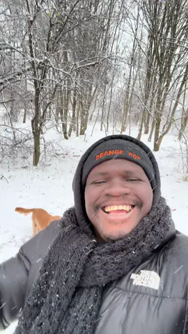 Śnieg już tu jest! Czuję się jak w święta 🥰 #fyp #polska🇵🇱 #poland🇵🇱 #gliwice #śnieg 