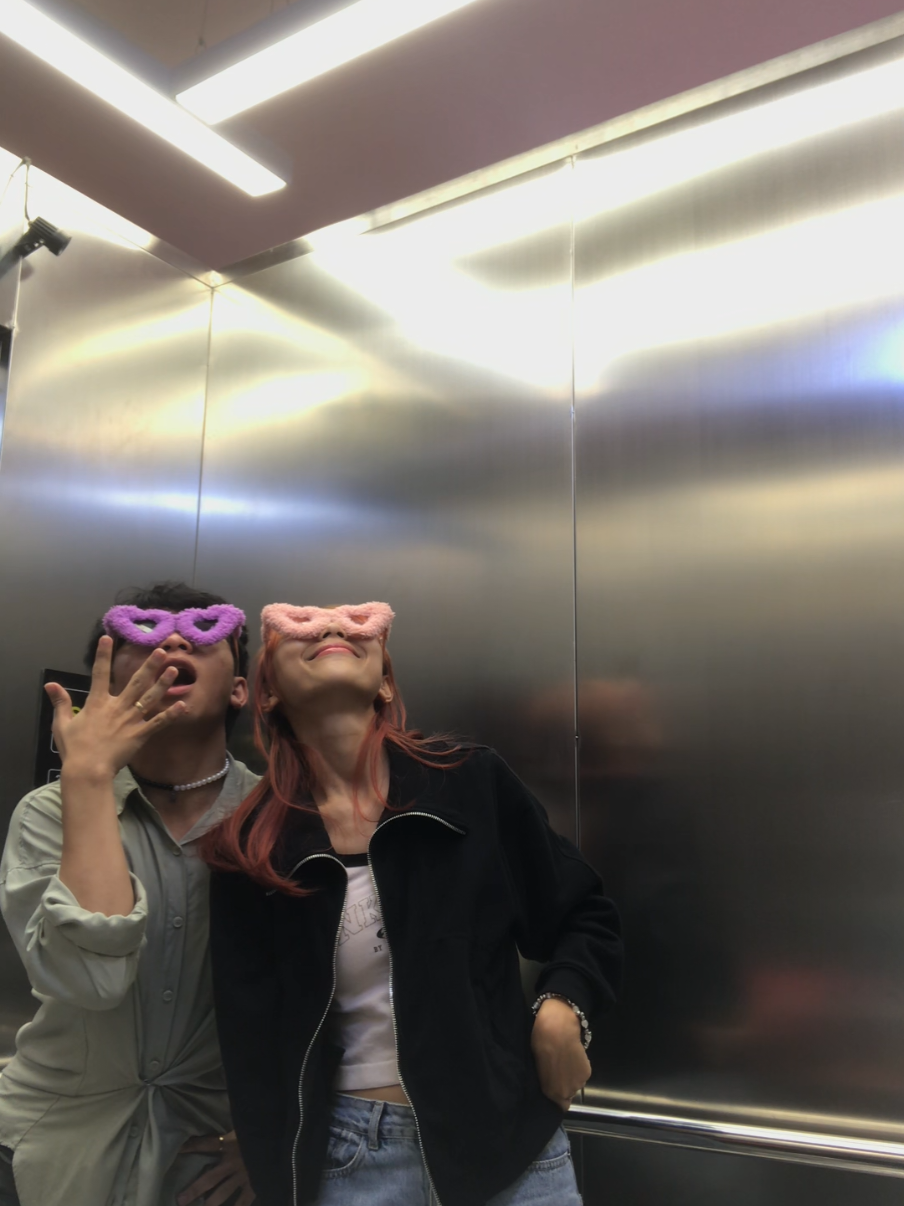 us: siblings core អត់ចូចក៏នាំឲ្យចូចដែរ 🫠😭@V4LV4L1AN  #greatezz #phengiz #chilling #Siblings #core 