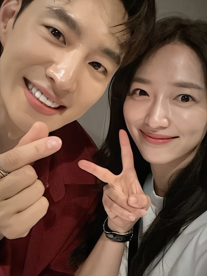 mang boleh senurut itu bang? pacaran ya? 👀😌 #taxidriver3 #leejehoon #pyoyejin #kdrama #foryoupage #4u #4upage #kdramalover 