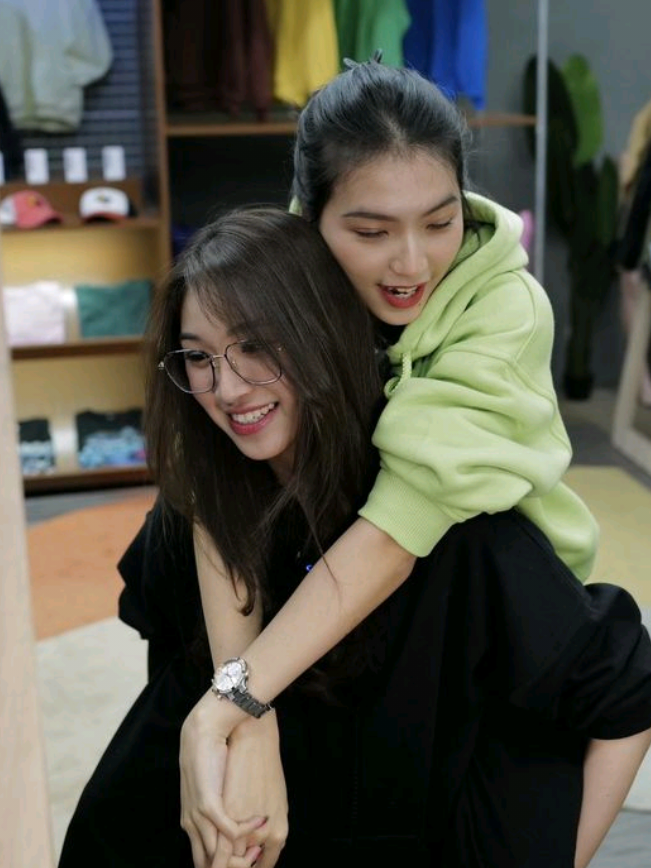 #shaniindiranatio jujur ga kuat aku cii, cige marah gasi kalo aku rebut cishni? #shanijkt48 #exmemberjkt48 #jkt48 #staff 