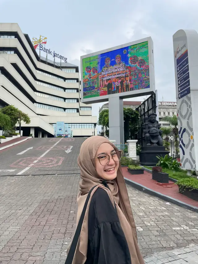 outfit kemeja by @Mylady Ofiicial  #masyaallahtabarakkallah #outfit #syari #hijab #fypシ゚ 