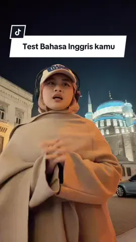 KELAS BAHASA INGGRIS REGULAR 🔥 Belajar Bahasa Inggris jadi lebih seru, mudah, dan terarah! 📚 Fokus Pembelajaran: Grammar in Speaking — Jadi kamu bukan cuma tahu rumus, tapi juga bisa langsung praktik berbicara dengan grammar yang benar! 💬✅ 🎯 Metode Belajar: Menggunakan metode Kampung Inggris Pare — interaktif, intensif, dan terbukti efektif! Full practice, daily speaking, drilling grammar dalam speaking, dan mini games yang bikin belajar makin asyik! 🗓️ Jadwal: 12 Pertemuan / bulan (3x per minggu – Senin,rabu dan kamis atau selasa,kamis dan sabtu) 💰 Biaya: Hanya Rp23.000 per pertemuan Total: Rp275.000/bulan – Belajar intensif dengan harga super terjangkau! 👥 Kelas berkelompok 📍Online via Zoom 📩 Yuk daftar sekarang! Tempat terbatas! Langsung chat WA admin aku +62 895-3210-61185 (Niken Nuryandis) 🚀 #kursusinggris #belajarbahasainggris #studyenglish