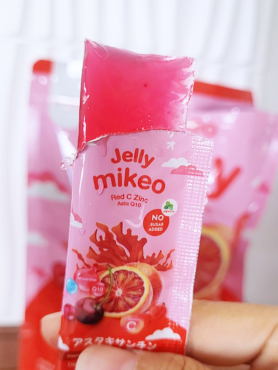 เรดซี ซิงค์ แอสต้า คิวเทน วิตามินซี 1000 mg เนื้อเจลลี่อร่อยมาก มี Astaxanthin ด้วย zine , Q10 ก็มา รอไร รีบกดใส่ตระกร้าเล้ยย #ส้มสีเลือด #vitaminc #jelly #astaxanthin #mikeo