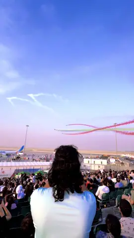 Dubai Air Show 2025#uae #dubai #airshow2025 #pakistan#trending @🦅⚔️ RaجaB قریشی ⚔️🦅 @🦅Q-U-R-E-S-H-I 🦅 @shahidawan5176 @rajadanial822 @rajaawaiyaqoob963 @👑 YASIR AFRIDI ⚡️ @afzal bala @Usman Gill  DXB 🇦🇪🇦🇪 @𝐋𝐨𝐫𝐝_𝐇𝐚𝐦𝐳𝐚³²⁴ @Zia lefti 