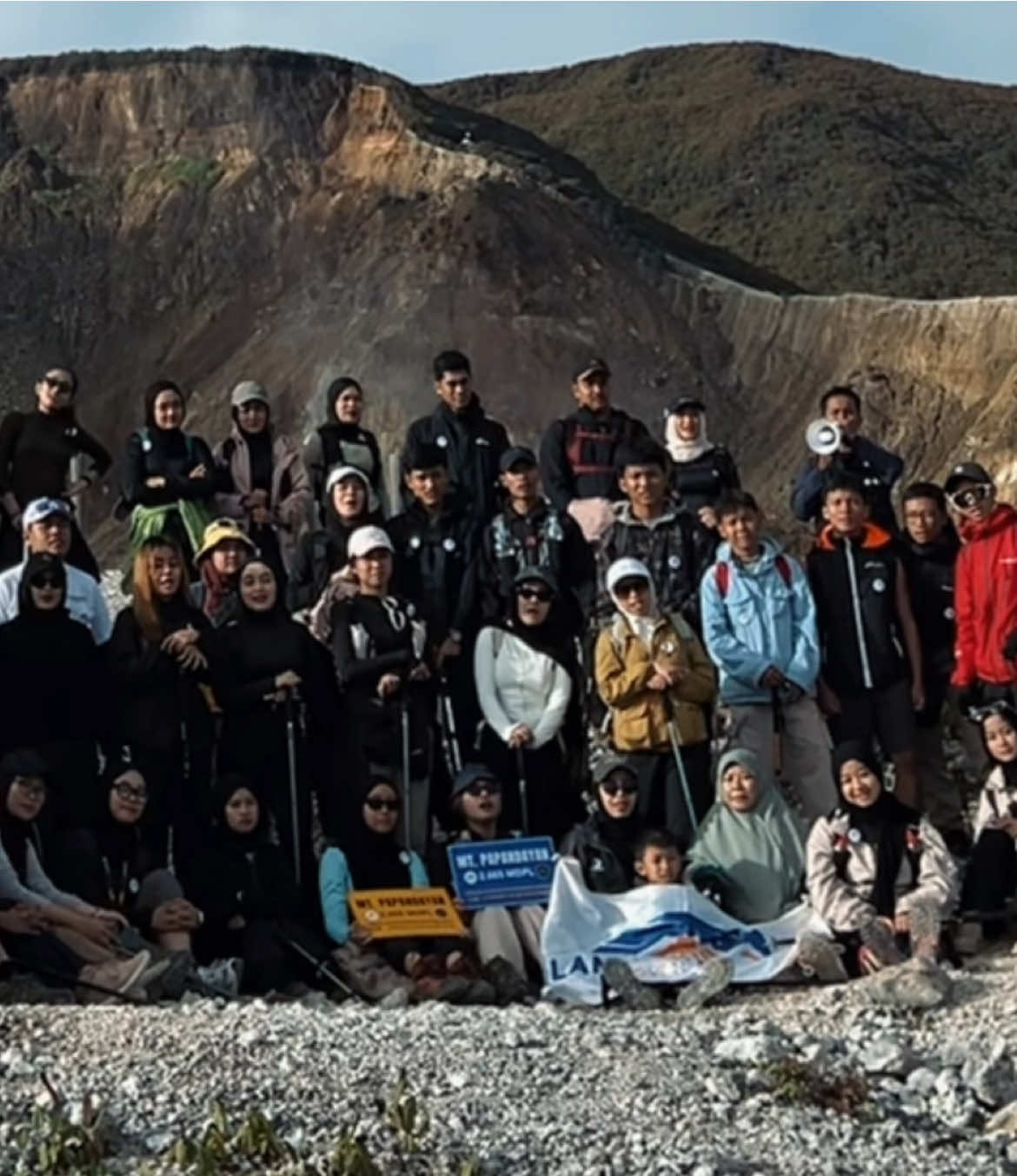 TEKTOK Gunung Papandayan Bersama Langkah Alam Adventure ✨✨🤗🤗 Trekking minimal view maksimal 🥳🥺 #papandayan #gunungpapandayan #opentrippapandayan #opentrip #langkahalamadventure 