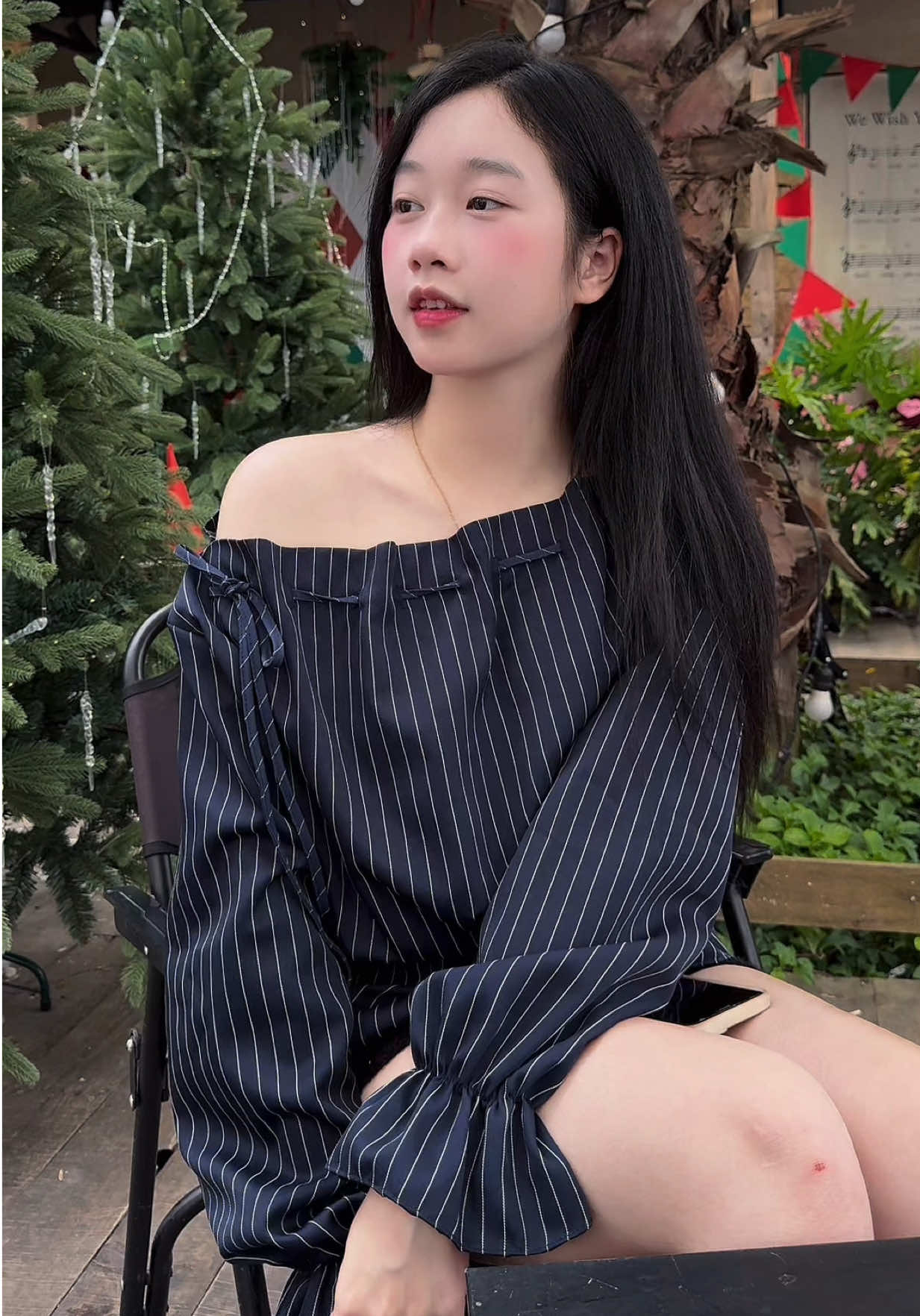 Sơ mi lệch vai đẹp