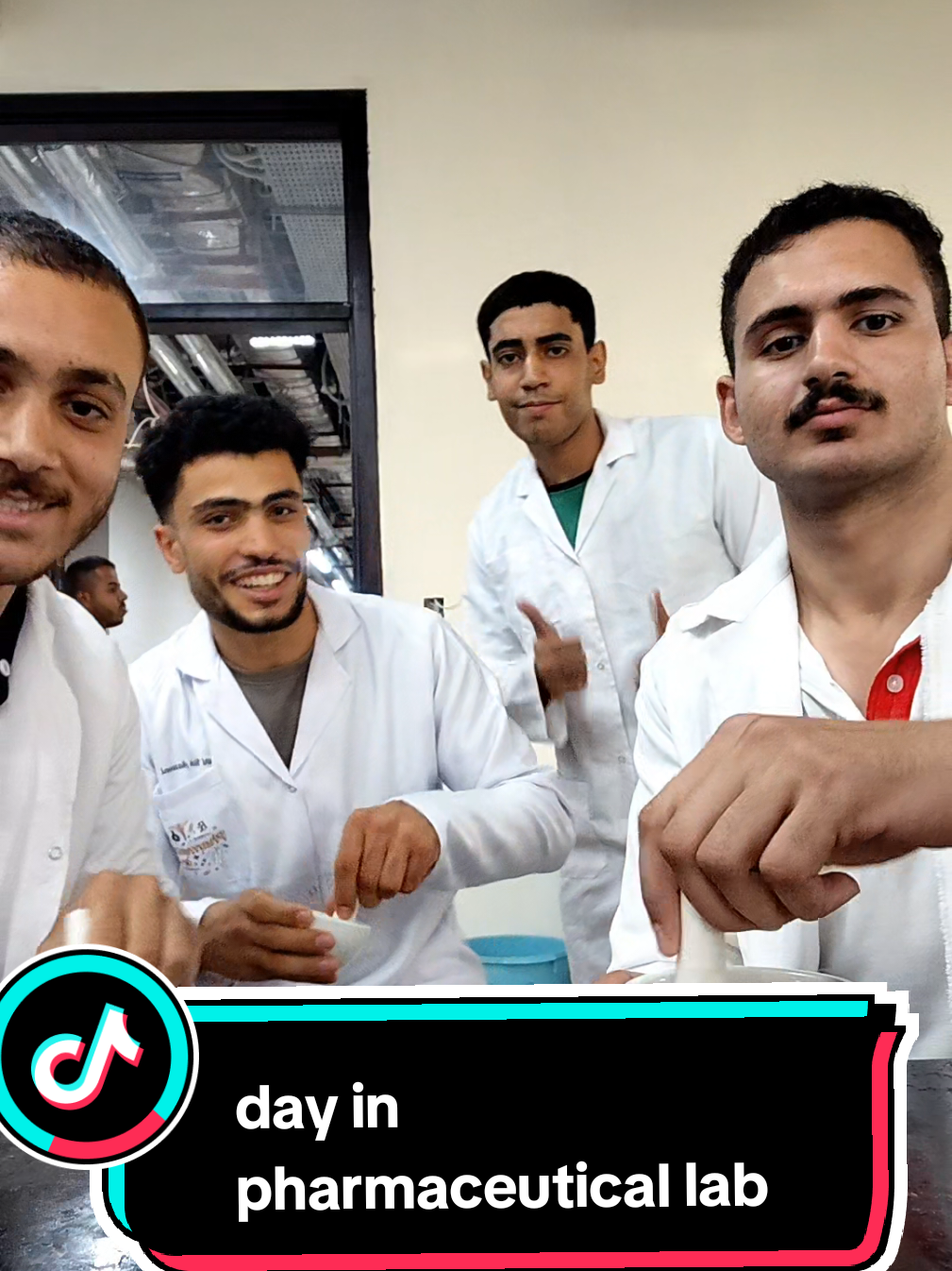 |pharmaceutical lab 🧪💊🥼😂 #viral #pharmacy #كلية #العزومي #foryoupage 