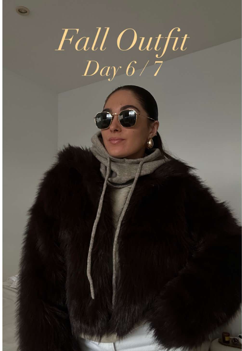 L’avant dernier outfit de cette semaine, pour affronter le froid de Paris🌨️ #outfit #manteau  