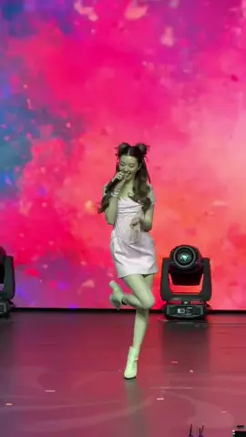 น้องออมน่ารักอ่ะ ร้องเพลง House tour  LINGORM ONLY YOU MACAU D2  #LingOrmMacauMeetD2 #Ormkornnaphat #ออมกรณ์นภัส 