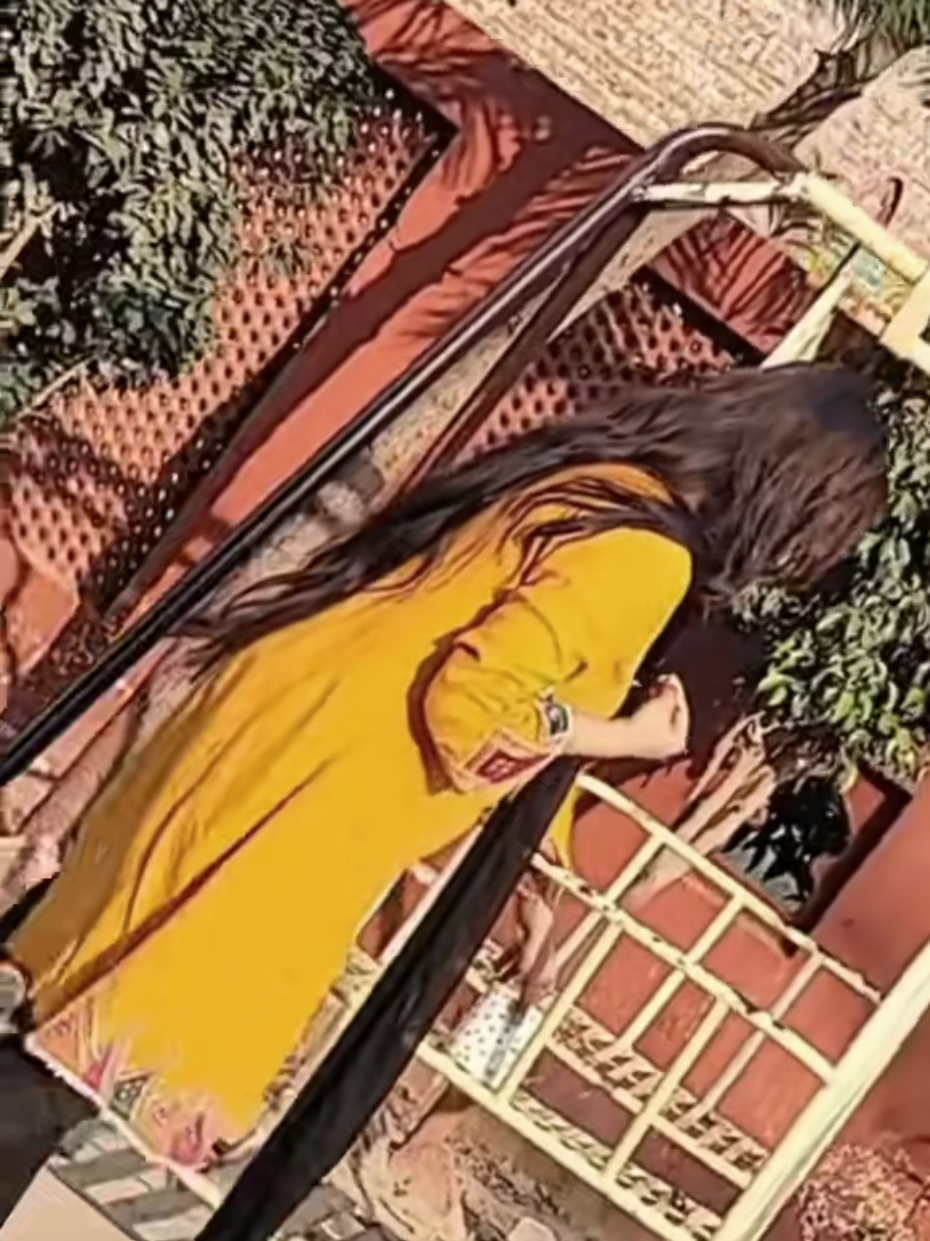 #adathaiteri  #Love  #life  #Lifestyle  #nafisarajpoot 