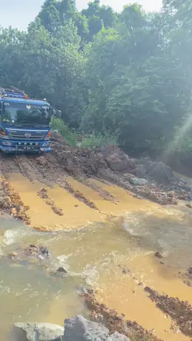 Alhamdulillah aman dan kawan bongkar setelah 3 hari teparam🤣