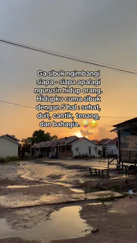 Ga gila urusan ‼️🤪 #istriberkelas #katakata #xybca #fypシ゚ #lewatberandafyp 