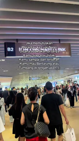Di mantapkan dulu sebelom pergi😌#CapCut #fyp #xzbcya #tkw #luarnegri 