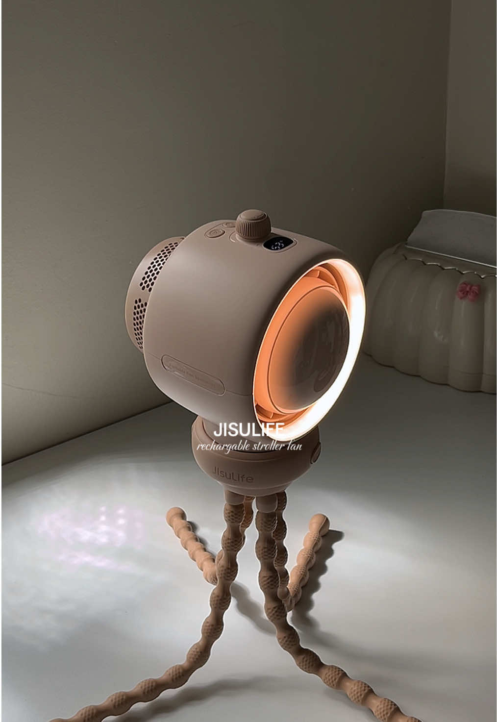 JISULIFE upgraded stroller fan. Your on-the-go cooling fan 💫 #coolingfan #jisulife #jisulifefan 