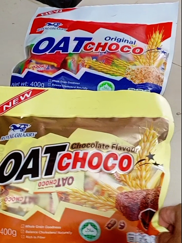 chai_8668  ข้าวโอ๊ตอัดแท่ง(2 ห่อ) ROYALGHARRY ข้าวโอ๊ตธัญพืช ขนมช็อกโกแลตขนาด 400 กรัม #ขนม #ข้าวโอ๊ตอัดแท่ง #ข้าวโอ๊ตธัญพืช #ขนมช็อกโกแลต #chai_8668 