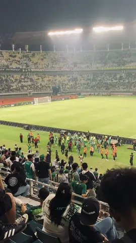 MANA JANJI JUARA ITU?☺️💚🐊 #persebayasurabaya #persebayafans #bonekmania 
