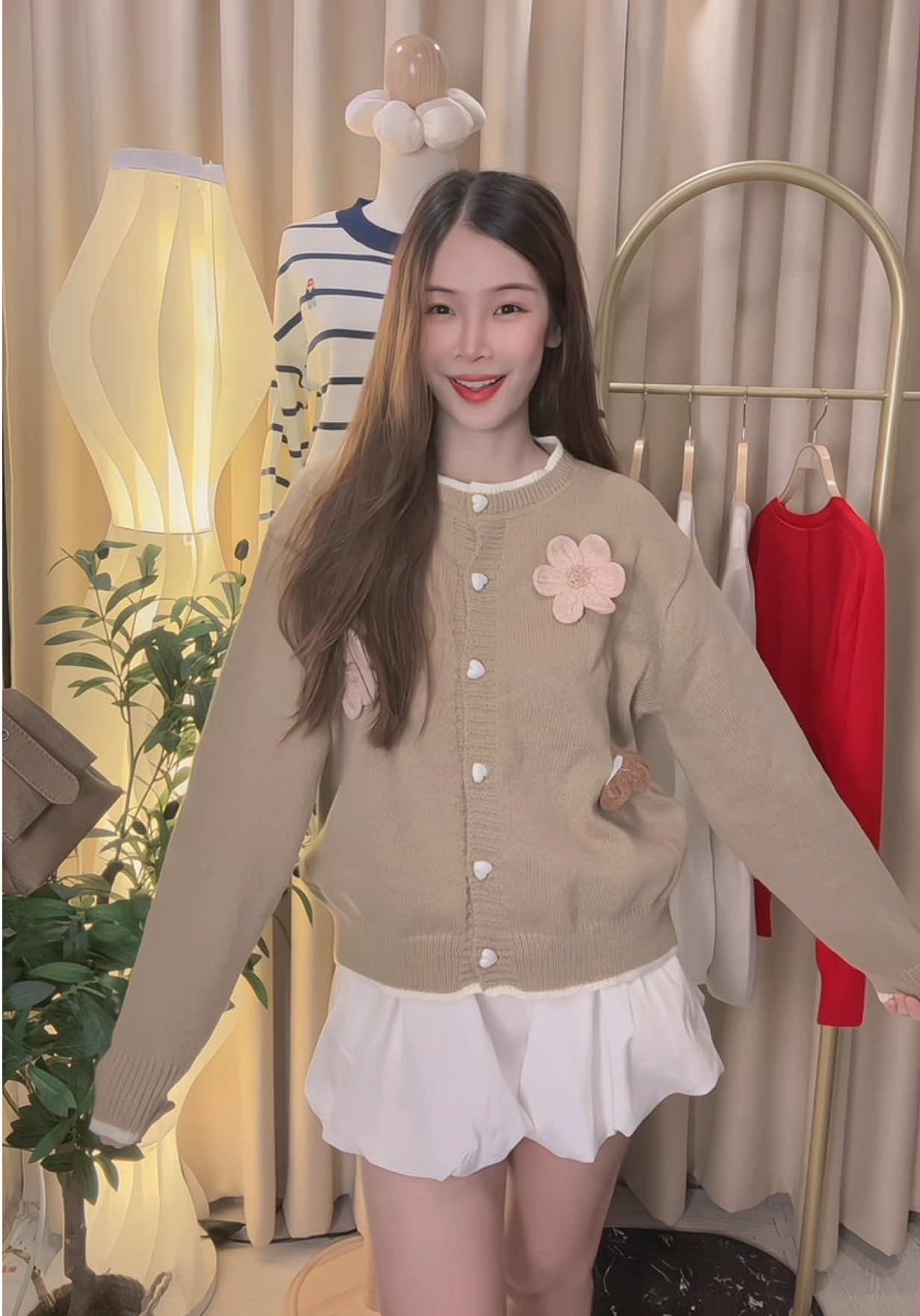 ไหมพรม ดอกไม้ งานน่ารัก พร้อมส่งนะคะ 🫶🏻🌸 #เสื้อกันหนาว #ฟีดดดシ 