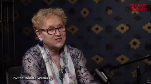 #Pe_drept_cuvânt un #avocat_al_poporului sau ombudsman cum apreciază just doamna #Renate_Weber. Este unul dintre dialogurile pe care le-am revăzut și din care am selectat zeci de minute extrem de relevante. Este motivul pentru care asum tacit îngăduința domnului #Florentin_Țuca pentru trei părți dintr-un interviu, realizat la începutul lunii Iulie 2023, care merită privit cu atenție și, de ce nu, cu creionul în mână. Pentru că este despre curaj, libertate, drepturi și abuzuri în ceea ce numim societatea democratică europeană. În prima parte a dialogului doamna Renate Weber vorbește despre cum se vede România de la Bruxelles, despre criza reală din cadrul UE și Comisiei Europene, despre corupția majoră din mandatul de Comisar șef al Ursulei von der Leyen. De asemenea, vorbește despre suveranitatea și independența României, despre președinții României care își îndeplinesc cu mult fișa postului, în timp ce partidele politice sunt tot mai puțin capabile să își îndeplinească misiunea. (Partea I) Interviul integral în link: https://m.youtube.com/watch?v=yYavV8WAENE&pp=ygUcUGUgZHJlcHQgY3V2YW50IHJlbmF0ZSB3ZWJlcg%3D%3D