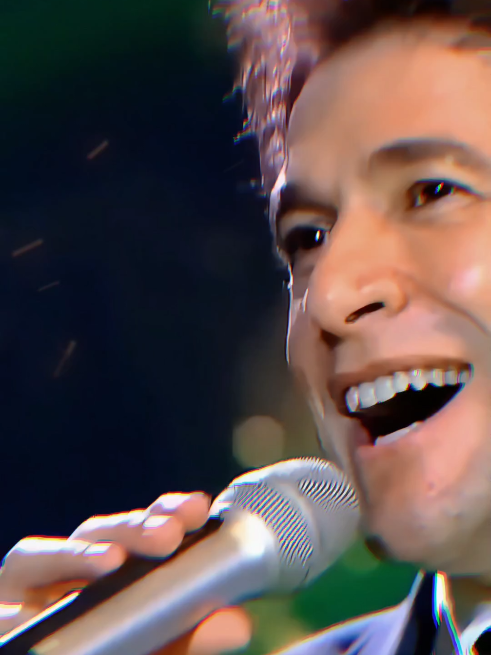 Pra ser feliz 🤠🎶 Pra ser feliz do que é que o ser humano necessita ?  o que é que faz a vida ser bonita ?  #daniel #sertanejo #sofrencia #modao #foryou  Daniel 