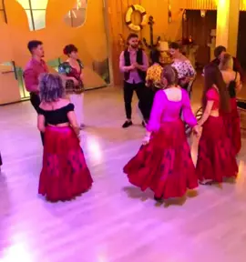 😂😂#foryoupage❤️❤️ #mireasa #diana #foryou #sorin @user87417123989 @Sorin Puya 