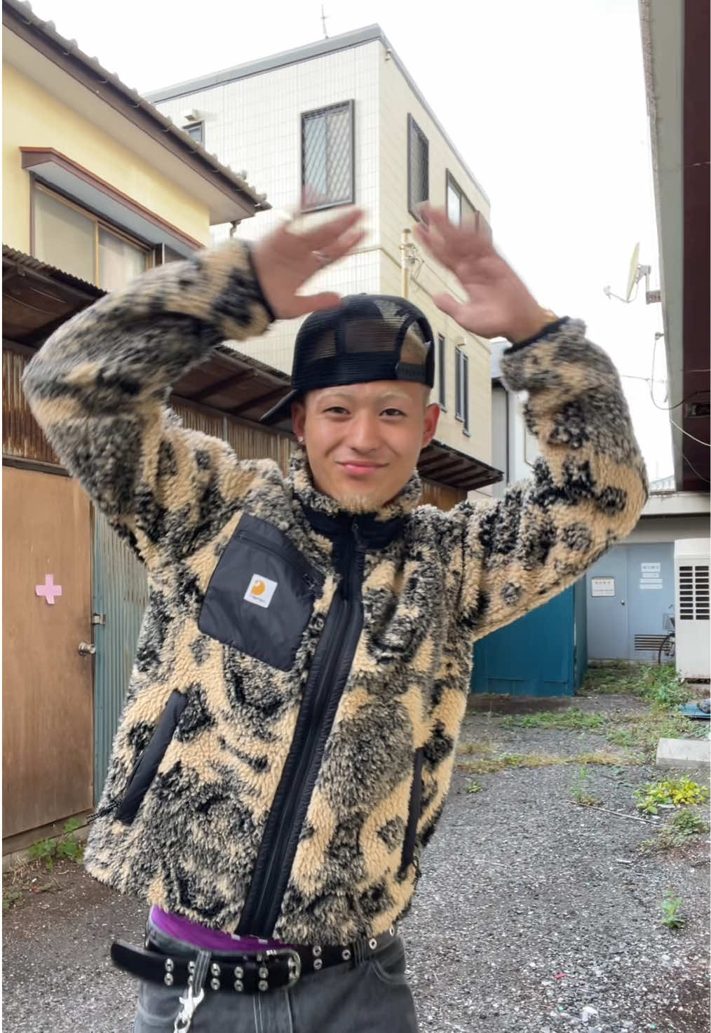 Dc/me みんな踊ってね🎅🎄✨　　　　　　　 beat by @IzRosh🔥🎧#fyp #christmas #dance #おすすめ #challenge 