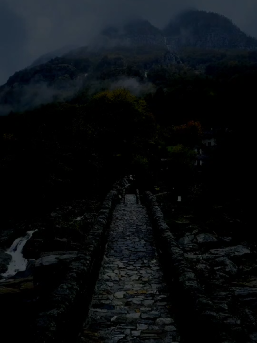 سوڕەتی (الأحزاب) - القارئ : نامق مصطفى